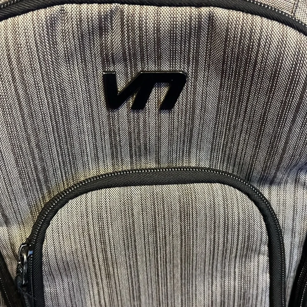Veevan Backpack